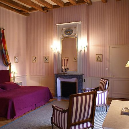 Chateau De Reignac Hotel Bagian luar foto