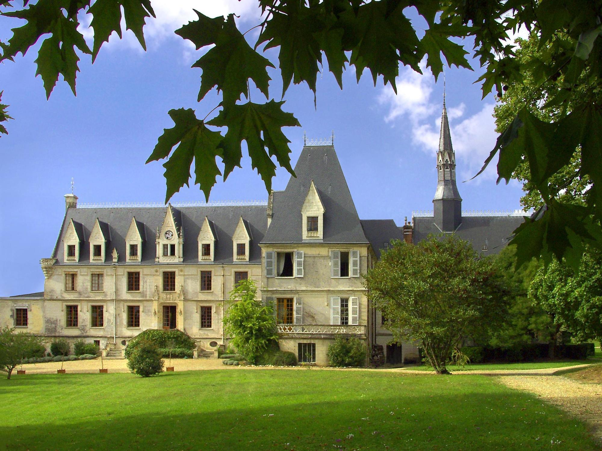 Chateau De Reignac Hotel Bagian luar foto