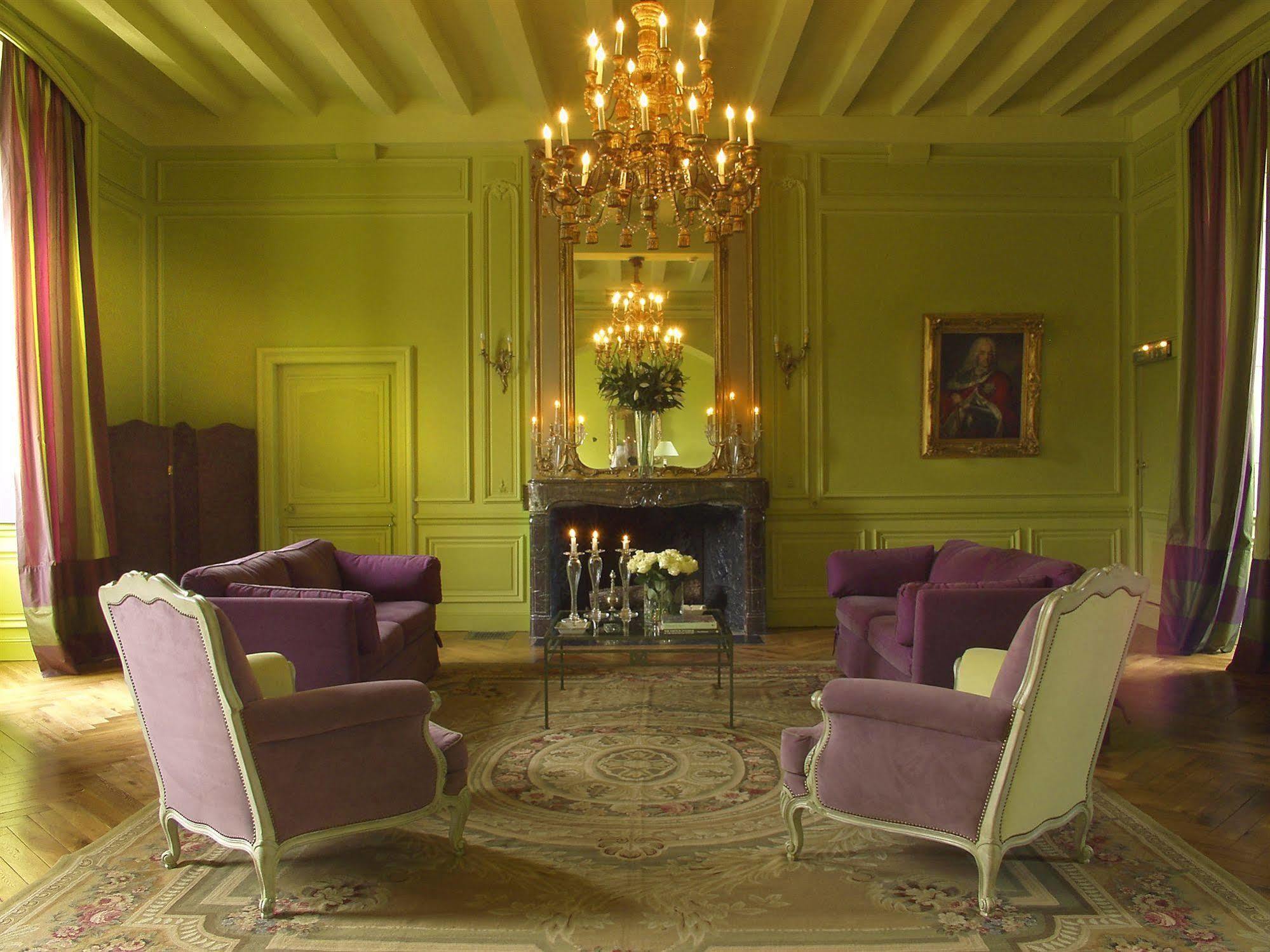 Chateau De Reignac Hotel Bagian luar foto