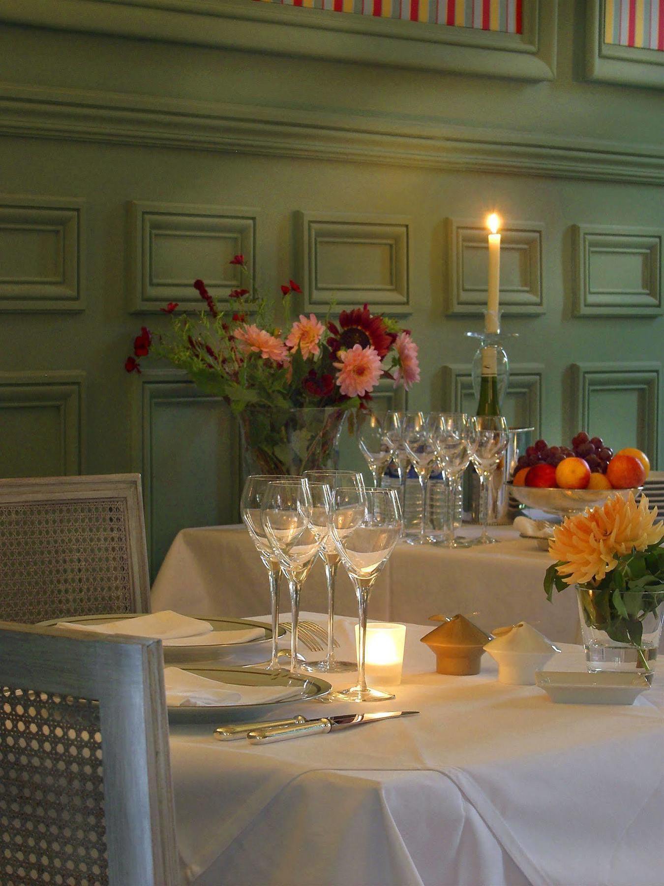 Chateau De Reignac Hotel Bagian luar foto