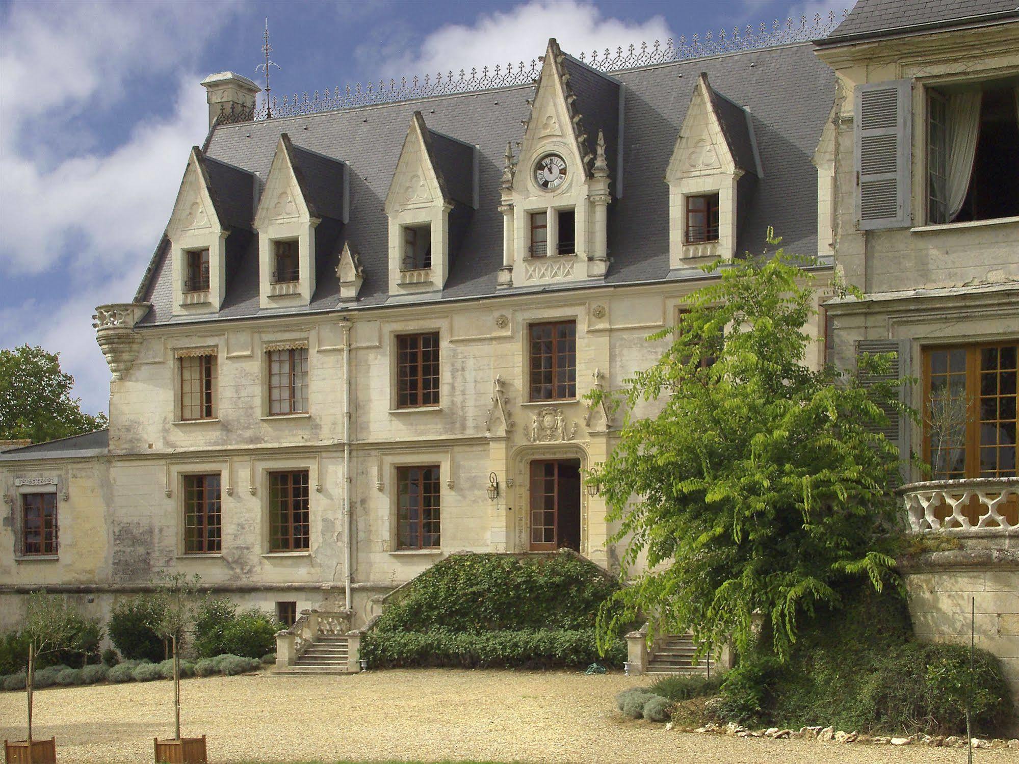 Chateau De Reignac Hotel Bagian luar foto