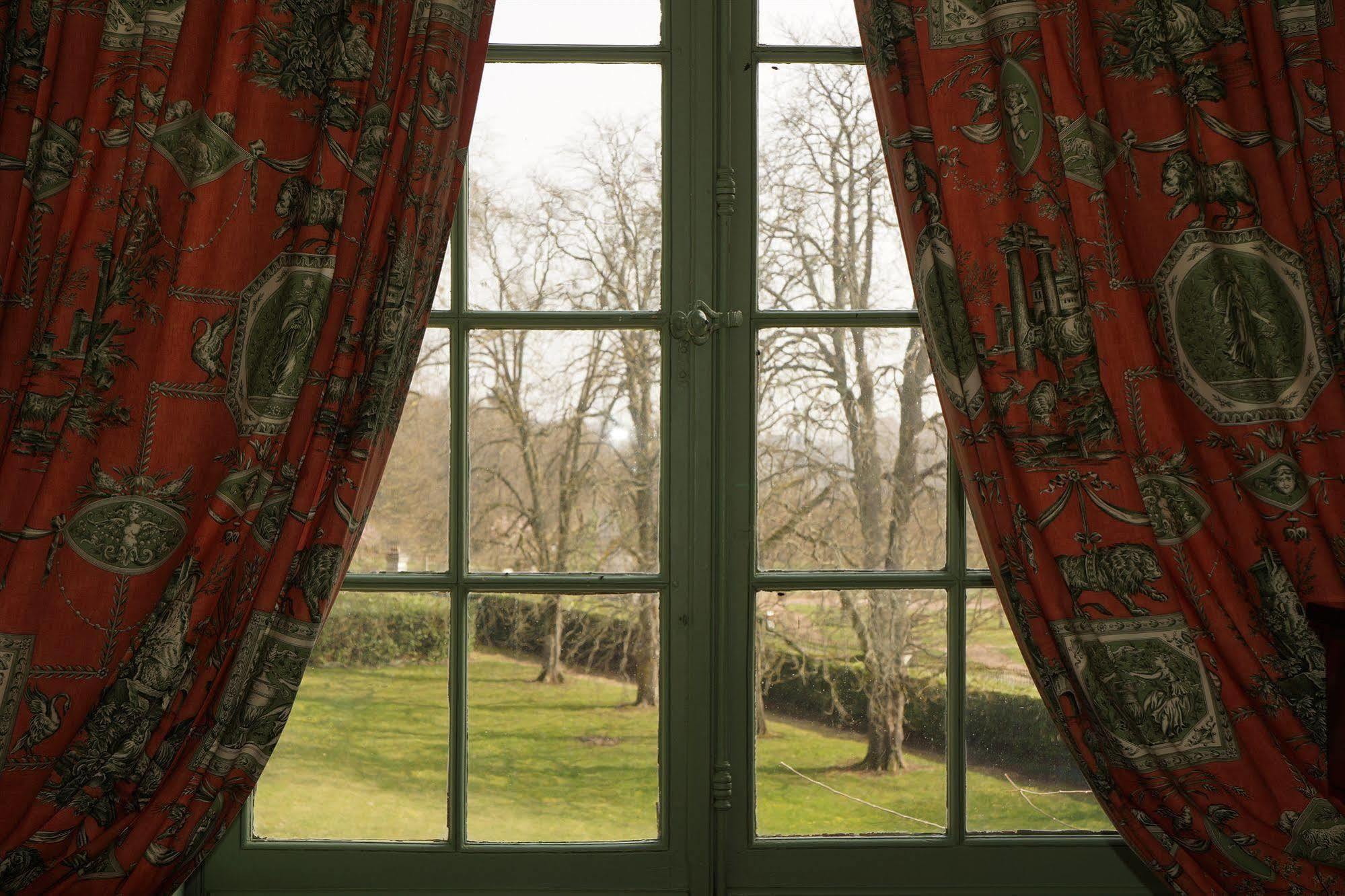 Chateau De Reignac Hotel Bagian luar foto